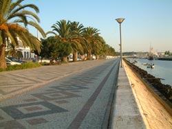 Strandpromenade von Lagos, Algarve, Portugal