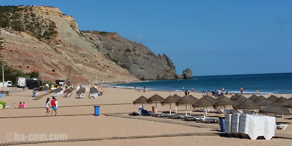 Blick auf den Strand Praia de Luz