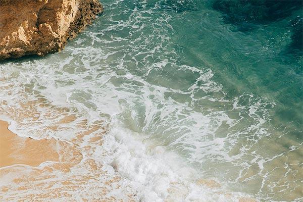 H&ouml;hle an der Algarve