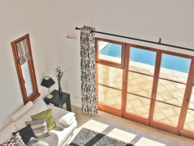 Villa Amendoeira 163 - Living area from gallery