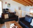 villa_mimosa_114_mezzanine_living_area