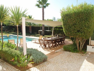 Villa_Fuji_182_Al_fresco_dining_II