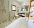 AlmaVerde-Villa-70-master-bedroom-ensuite2