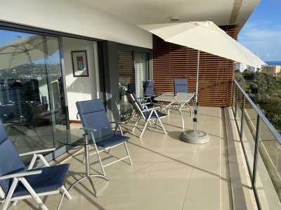 großzügige Terrasse