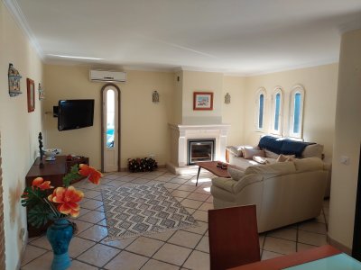 20220825_102145_copy_2312x1734