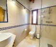 Villa 162 Bad 2