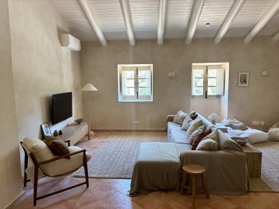 Terra living room
