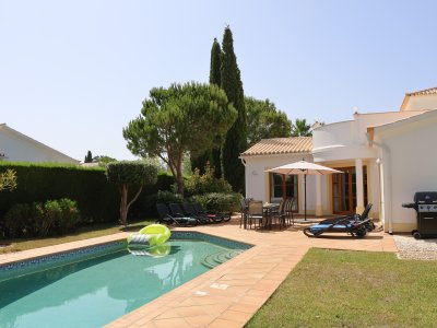 AlmaVerde-Villa-115-pool-bbq3